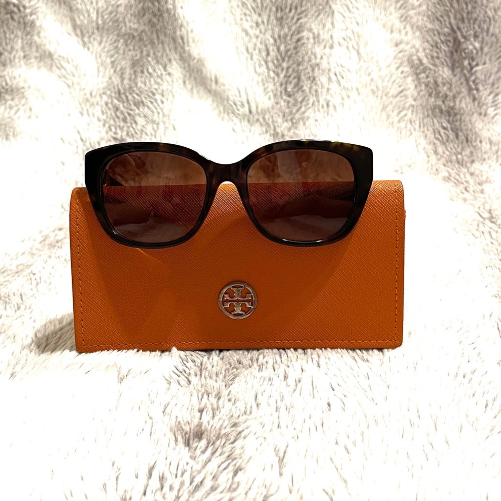 Women’s Tory Burch Sunglasses